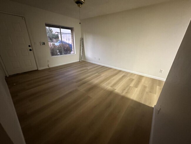 9221 W Gary Rd Peoria, AZ 85345 photo 5