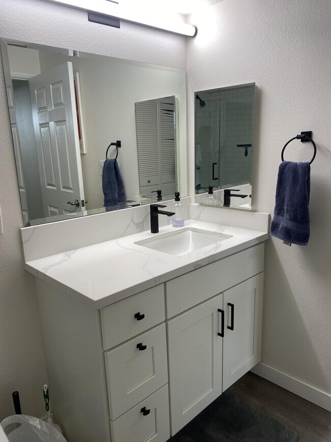 1435 India St San Diego, CA 92101 photo 3