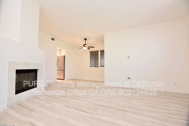 40442 Clybourne Cir Murrieta, CA 92562 photo 2