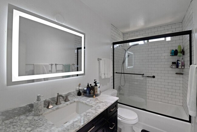 2582 De Mar Heights Rd Del Mar, CA 92014 photo 5