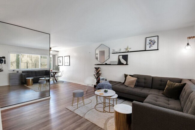 2582 De Mar Heights Rd Del Mar, CA 92014 photo 2