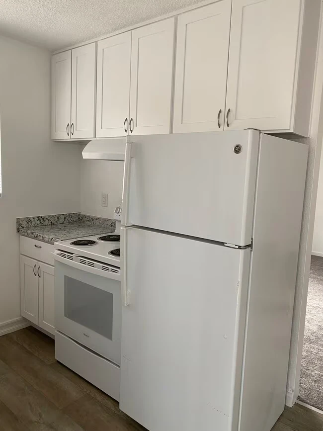 304 Hazel St Santa Rosa, CA 95401 photo 3