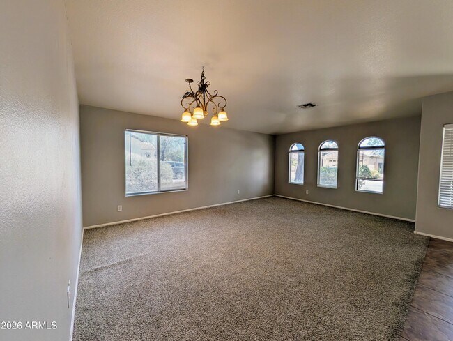 738 E Saddle Way San Tan Valley, AZ 85143 photo 4