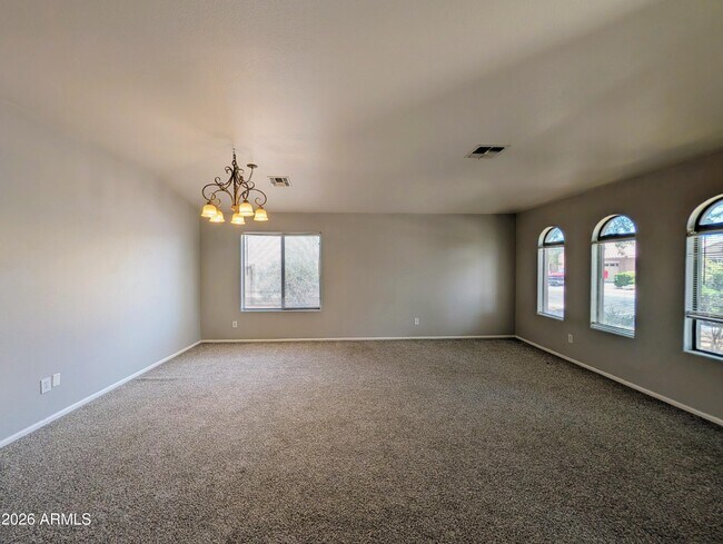 738 E Saddle Way San Tan Valley, AZ 85143 photo 3