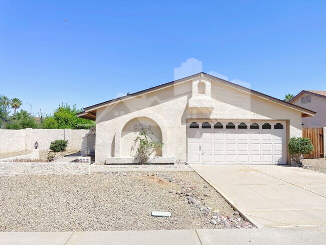 6816 E Kings Ave photo 2