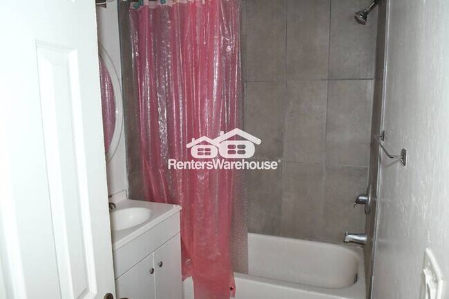 729 E Mission Ln Phoenix, AZ 85020 photo 3