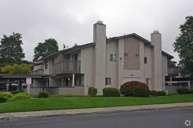 Westlake Gardens photo 4