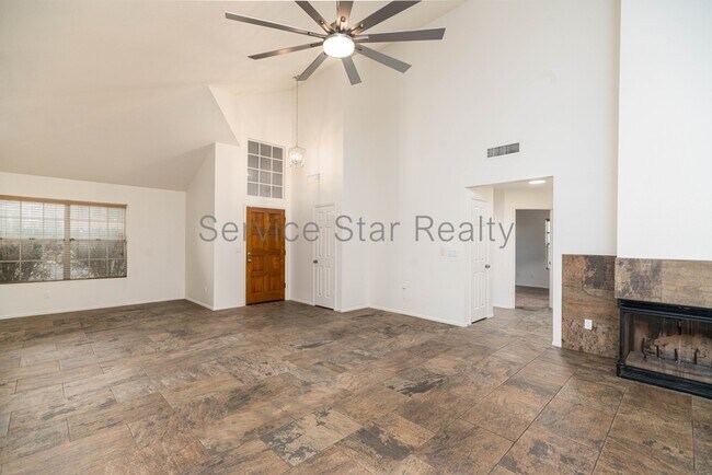 16651 S 13th St Phoenix, AZ 85048 photo 5