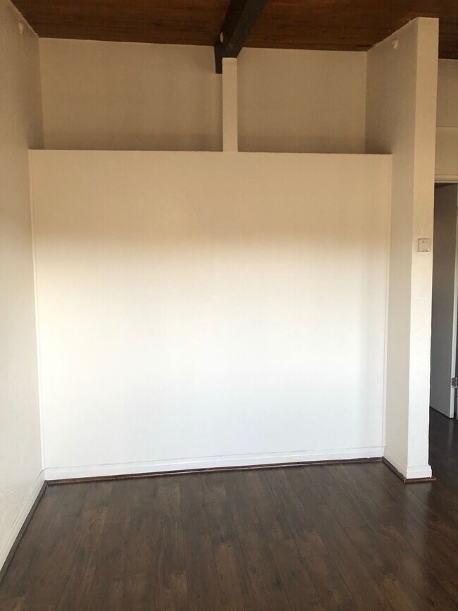 624 66th St San Diego, CA 92114 photo 3