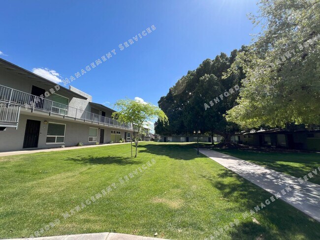 7141 N 16th St Phoenix, AZ 85020 photo 4