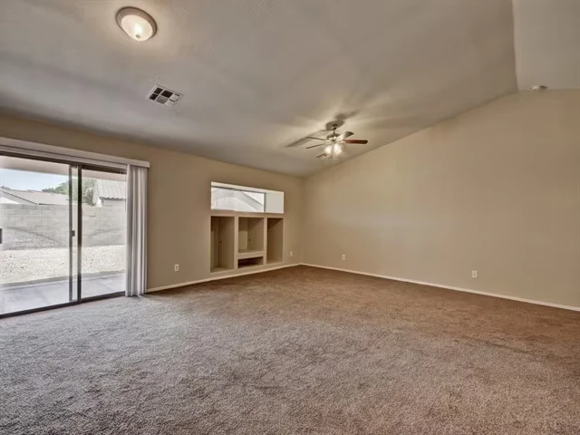 2604 N 105th Dr Avondale, AZ 85392 photo 4
