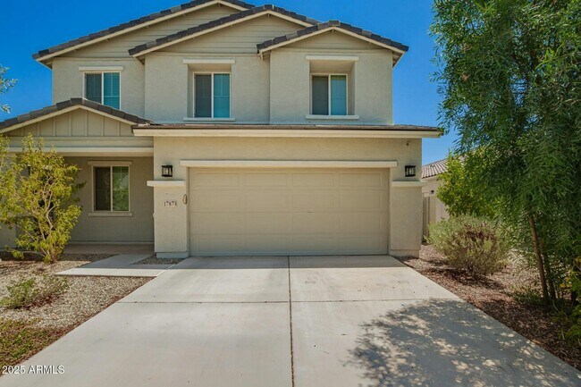 17873 W Via De Luna Dr Surprise, AZ 85387