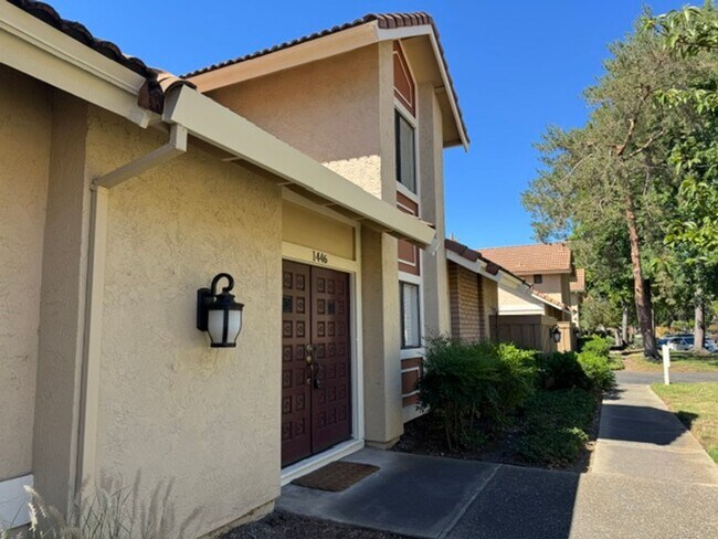 1446 Candelero Dr Walnut Creek, CA 94598 photo 2