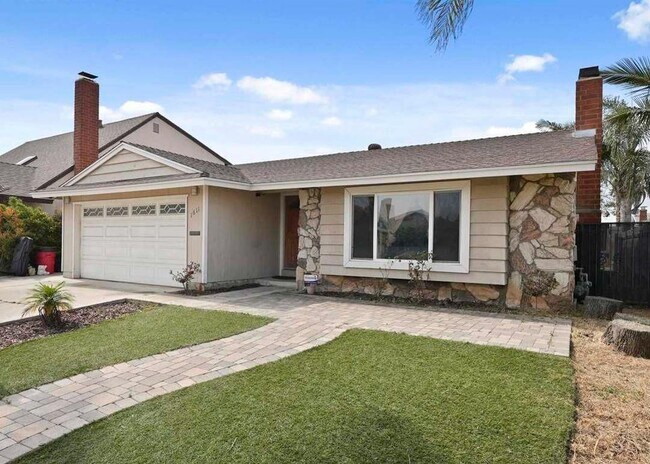 1611 Sombrero Way San Diego, CA 92154 photo 4