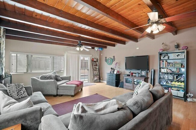 1611 Sombrero Way San Diego, CA 92154 photo 3