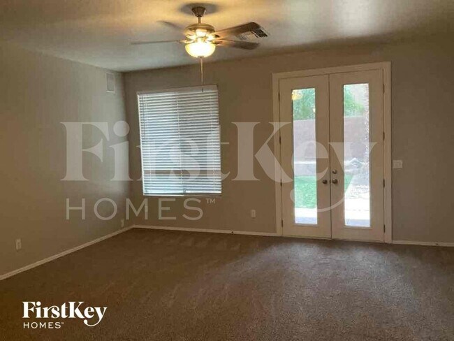 2911 W Carson Rd photo 5