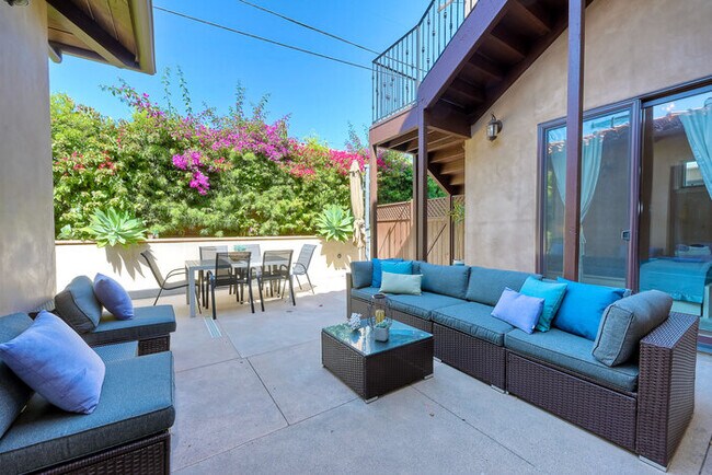 5194 Carlsbad Blvd Carlsbad, CA 92008 photo 2