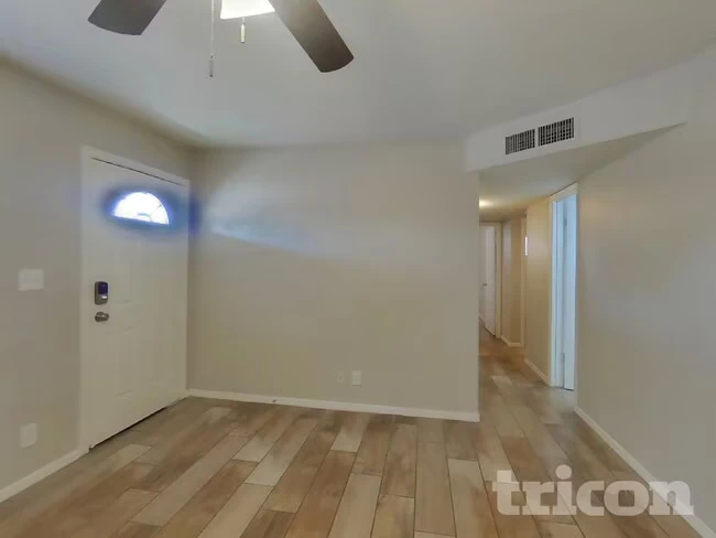 826 W Del Rio St Chandler, AZ 85225 photo 3
