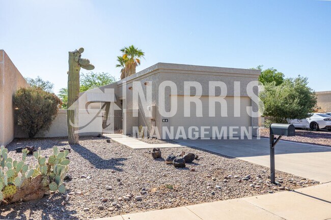 2542 N La Escondida Cir Casa Grande, AZ 85122 photo 2