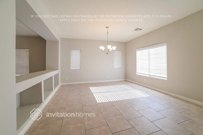 2054 N Illinois St Chandler, AZ 85225 photo 4