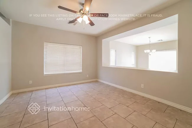 2054 N Illinois St Chandler, AZ 85225 photo 2