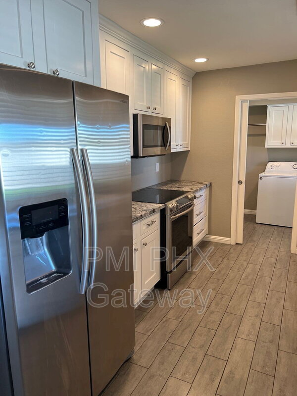 1336 W 12th St Tempe, AZ 85281 photo 4