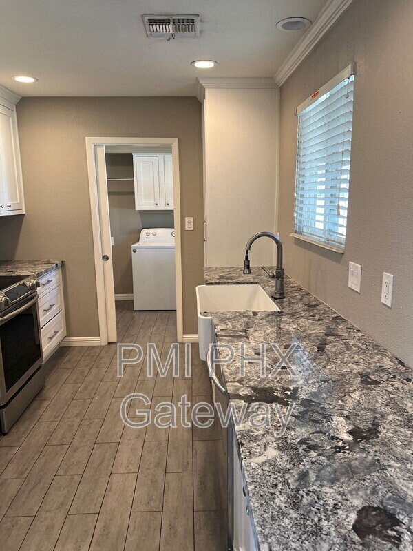 1336 W 12th St Tempe, AZ 85281 photo 5