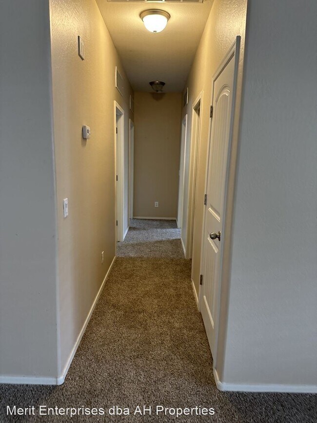 1648 Penstemon Dr Apache Junction, AZ 85120 photo 3