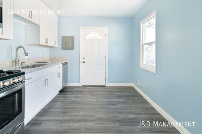4446 G St San Diego, CA 92102 photo 4