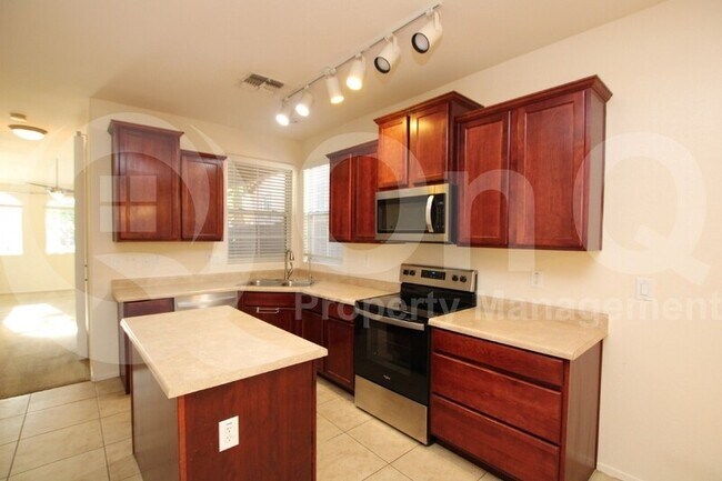 4050 E Tulsa St Gilbert, AZ 85295 photo 3