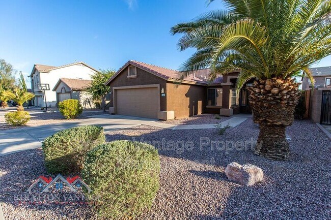 12605 W Clarendon Ave Avondale, AZ 85392 photo 2