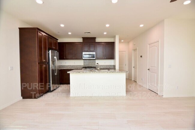 40359 Calle Real Murrieta, CA 92563 photo 5