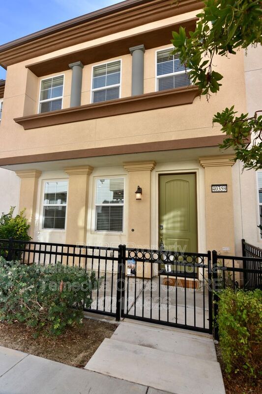 40359 Calle Real Murrieta, CA 92563 photo 2
