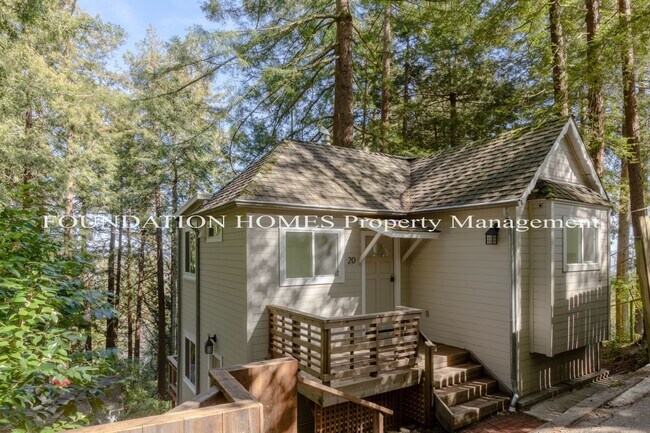 20 Hamilton Ln photo 2