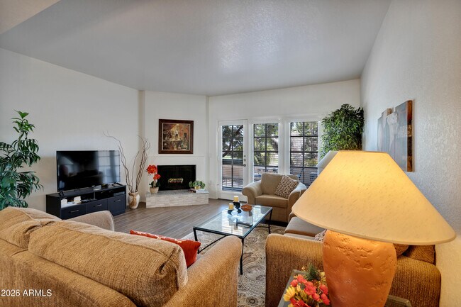 6142 N 29th St Phoenix, AZ 85016 photo 5