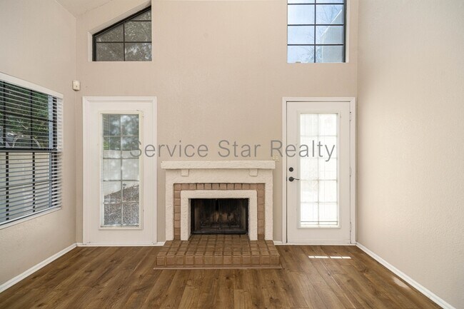 8910 S Heather Dr Tempe, AZ 85284 photo 5