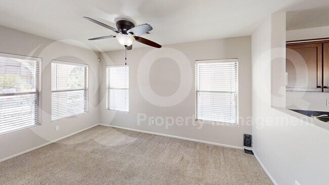11012 W College Dr Phoenix, AZ 85037 photo 2
