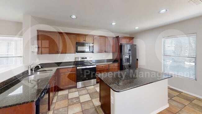 11012 W College Dr Phoenix, AZ 85037 photo 5