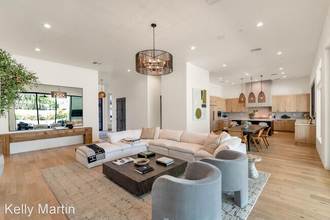 7566 E Sundown Ct Scottsdale, AZ 85250 photo 4