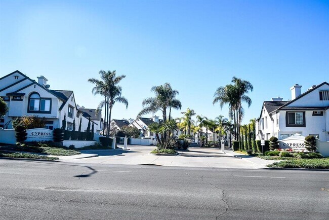 11890 Cypress Canyon Rd San Diego, CA 92131