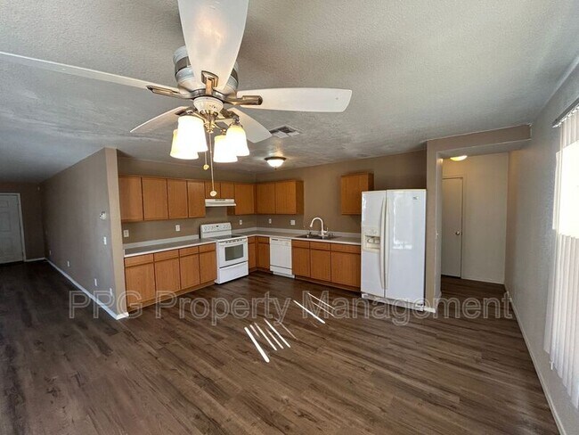 12329 N Pablo St El Mirage, AZ 85335 photo 3