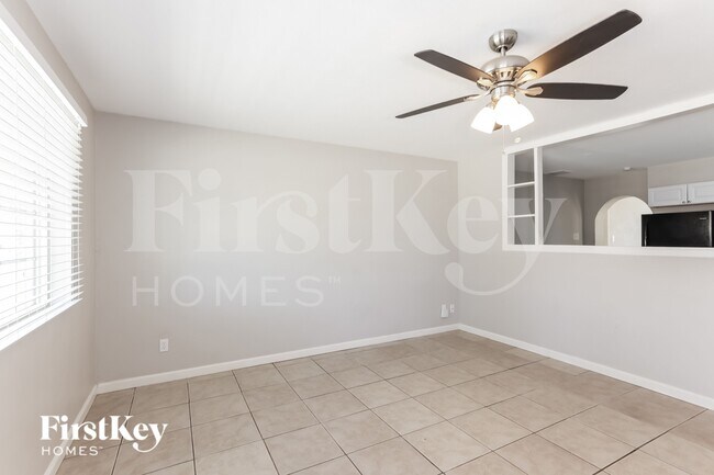 1233 W 16th St Tempe, AZ 85281 photo 3