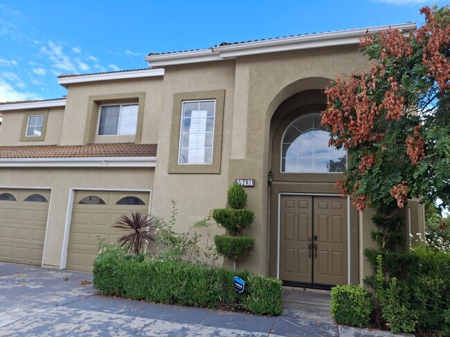 30451 Mendocino Way photo 2