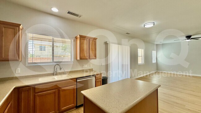 18513 W Mission Ln Waddell, AZ 85355 photo 5