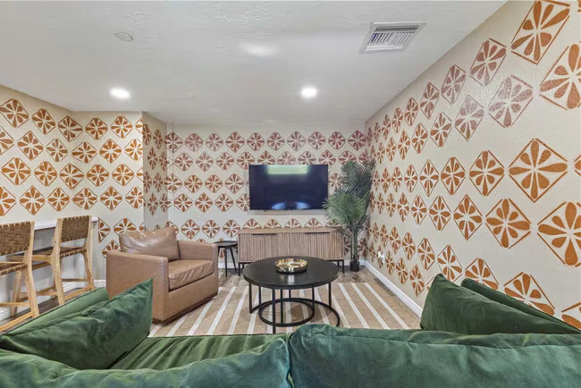13829 North 11th St Phoenix, AZ 85022 photo 5