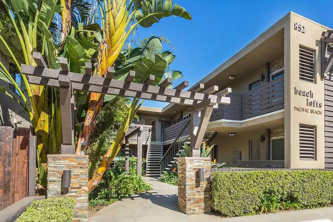 Elan Beachlofts photo 4