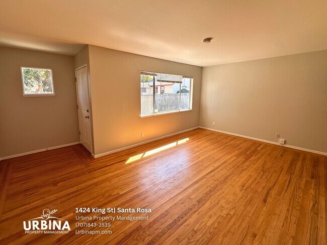 Charming 2-bedroom Duplex Near Santa Rosa Junior College photo 4