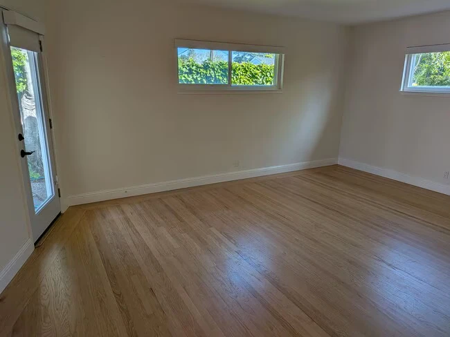 76 Paul Ave Mountain View, CA 94041 photo 4
