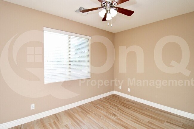 4018 E Expedition Way Phoenix, AZ 85050 photo 5