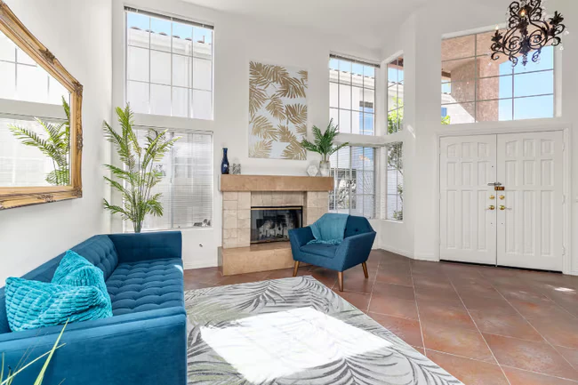 1553 Green Oak Rd Vista, CA 92081 photo 2